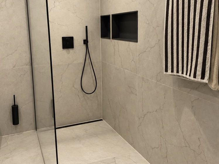 Bodengleiche Walk-in-Dusche